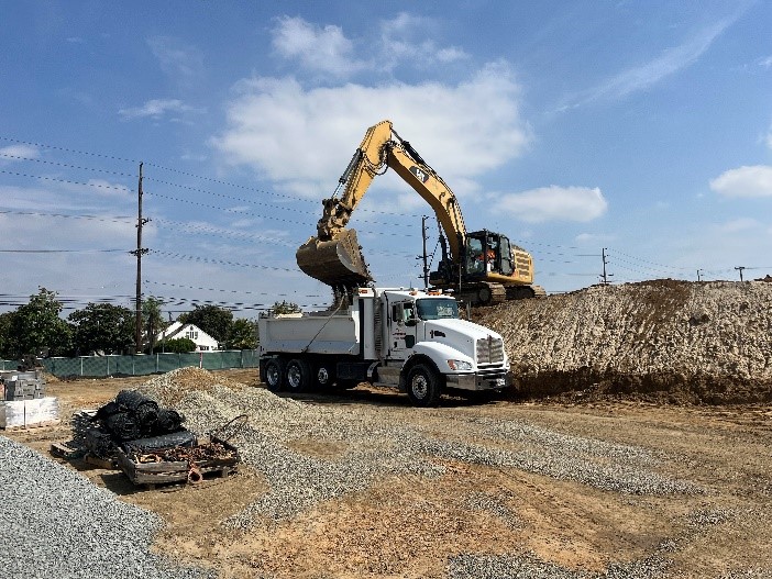 Construction Photo Exporting to Davenport Park